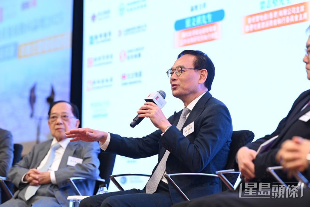 立法會建築、測量、都市規劃、園境界議員謝偉銓。 立法會建築、測量、都市規劃、園境界議員謝偉銓。