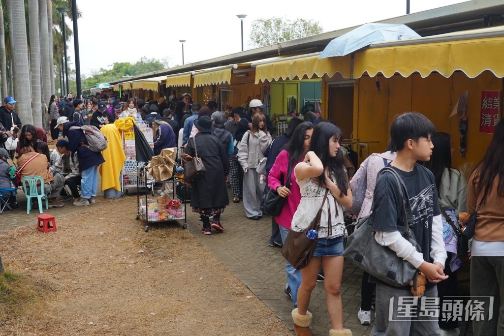 擁有近20年歷史的錦上路跳蚤市場。 擁有近20年歷史的錦上路跳蚤市場。