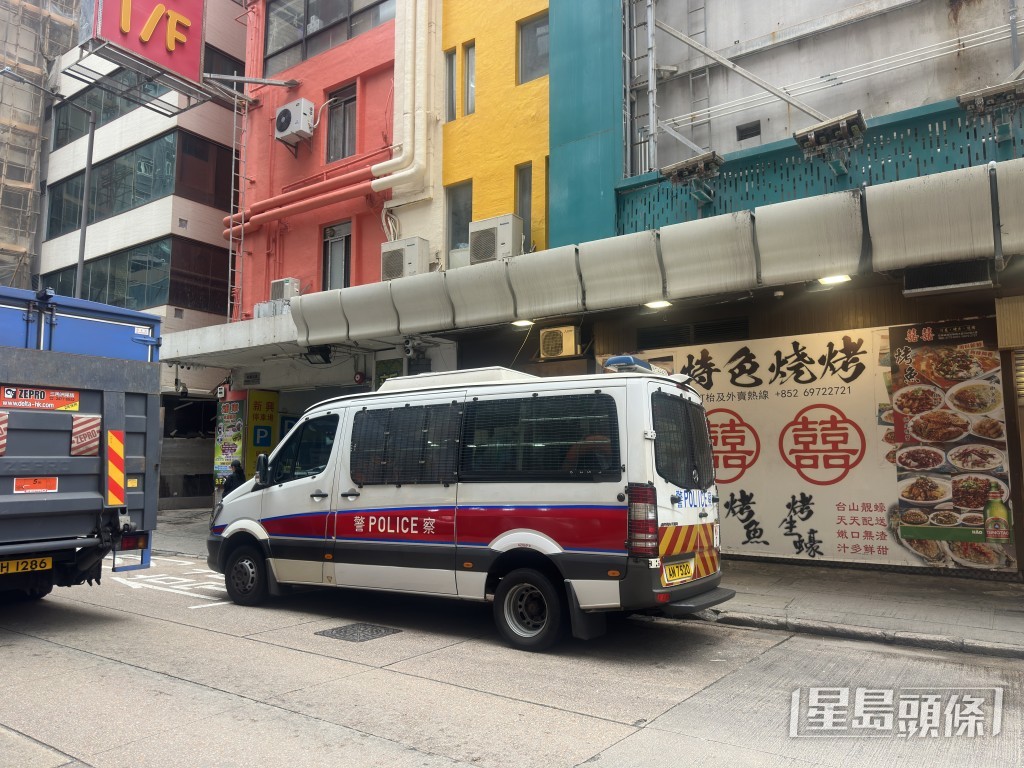 警員到場調查。梁國峰攝