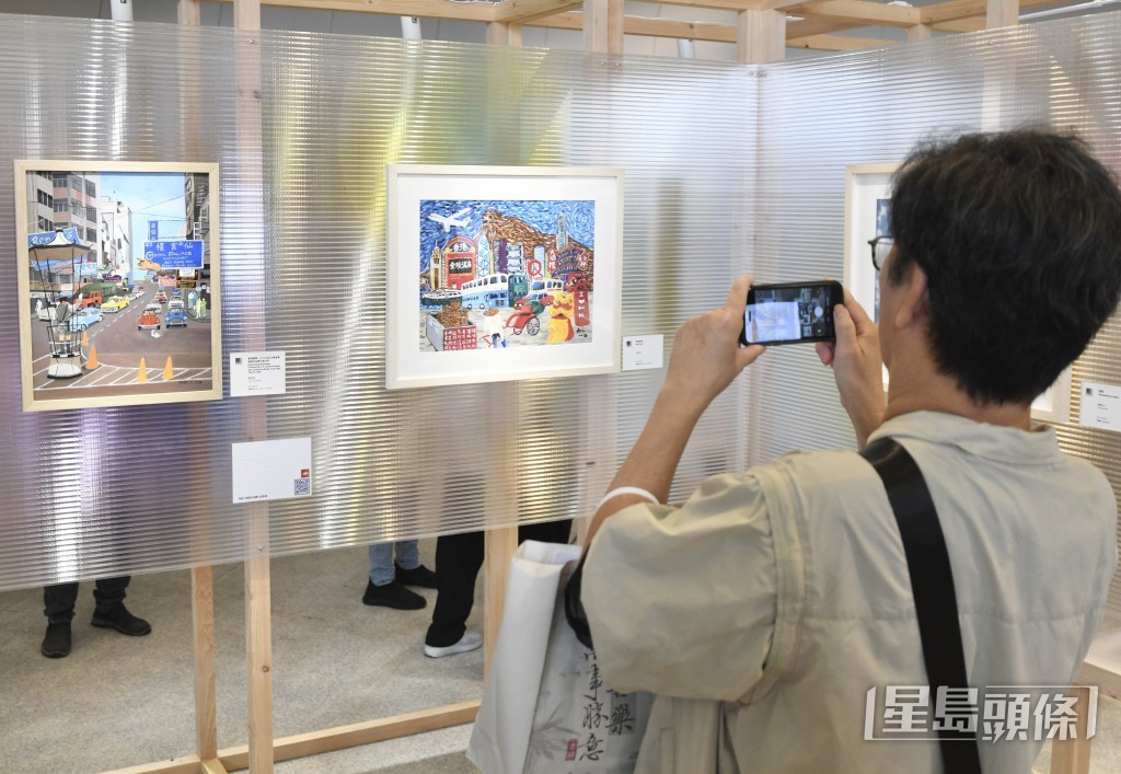 巡礼亦设有以《我眼中的香港》为主题的艺术展览。 巡礼亦设有以《我眼中的香港》为主题的艺术展览。