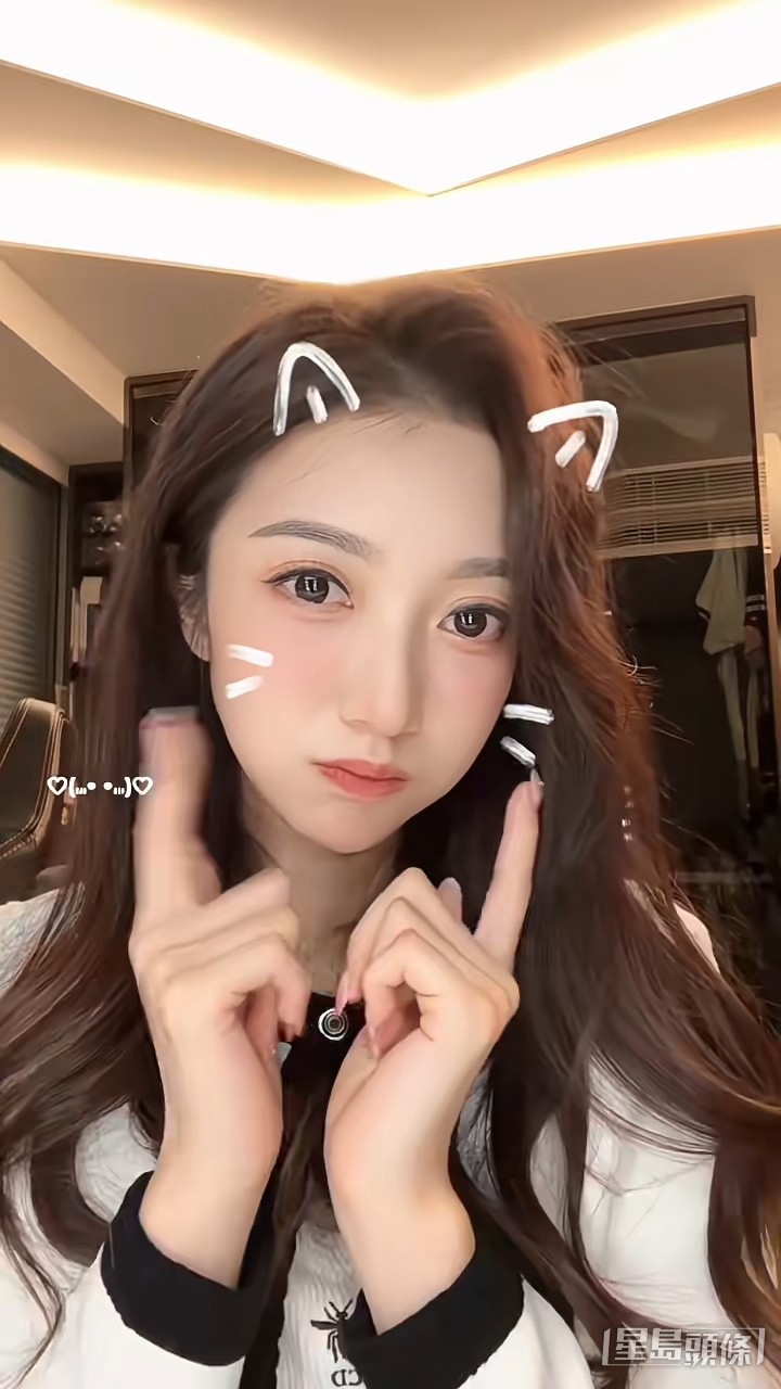 家中衣帽間。