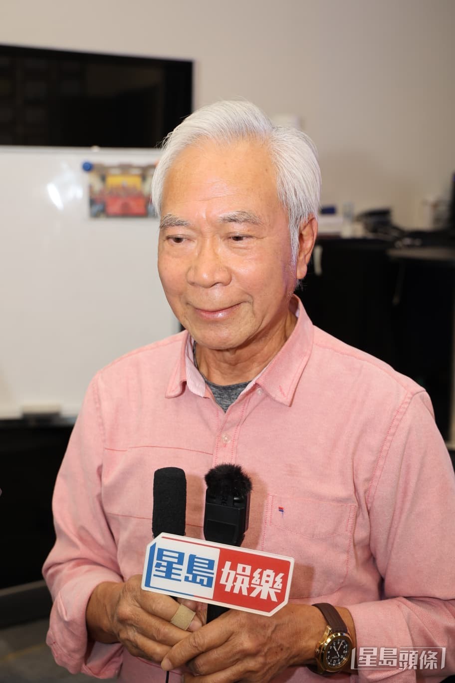 李龍基連日來高調受訪，認深愛王青霞。