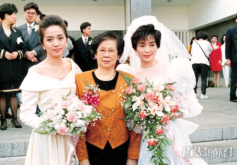 已故巨星梅艷芳（左）一生未婚。