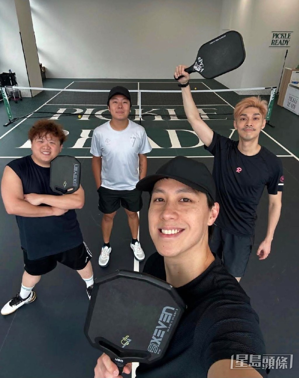 談善言受肥仔（梁業）和陳安立等影響，近半年開始打匹克球。