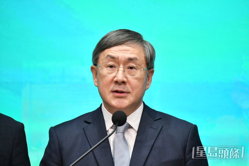 政務司副司長卓永興。盧江球攝