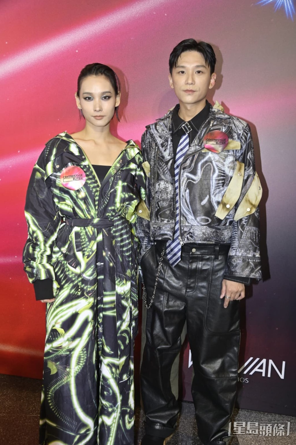 盧鎮業和談善言分別在10月演出舞台劇。 盧鎮業和談善言分別在10月演出舞台劇。