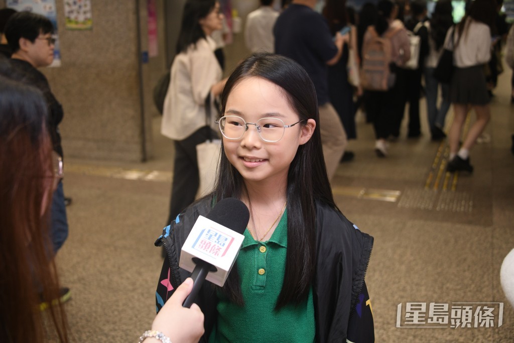 何小朋友指知道年底會在香港舉辦全運會,作為香港市民非常榮幸,屆時會多多關注。 何小朋友指知道年底會在香港舉辦全運會,作為香港市民非常榮幸,屆時會多多關注。