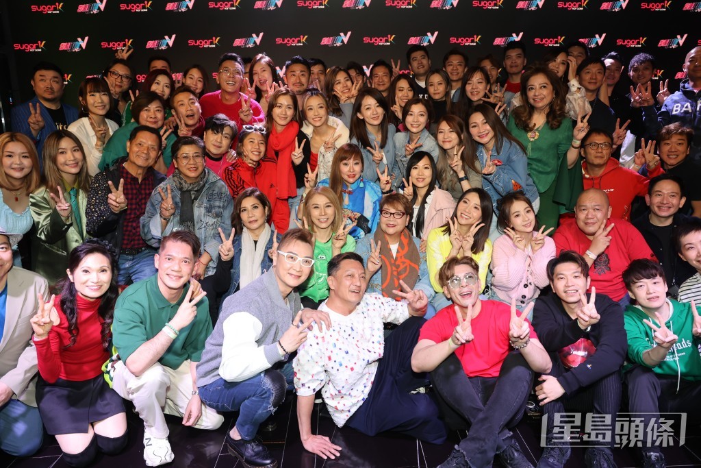 《中年好聲音2》謝師宴獲大批參賽者出席。
