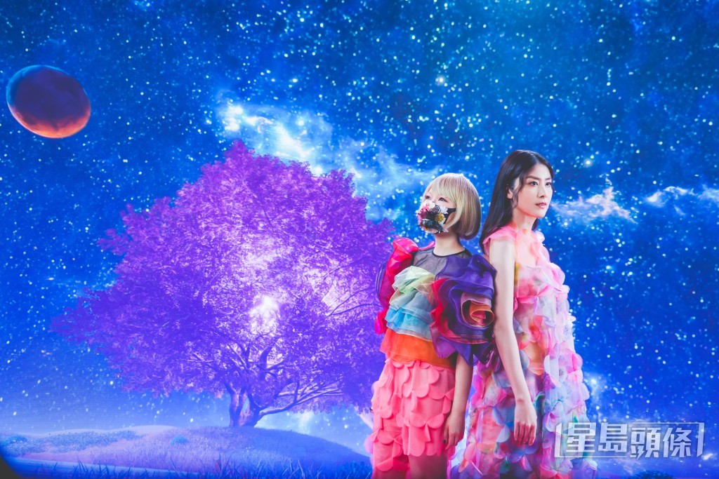 MV更耗資過百萬營造科幻場景。 MV更耗資過百萬營造科幻場景。