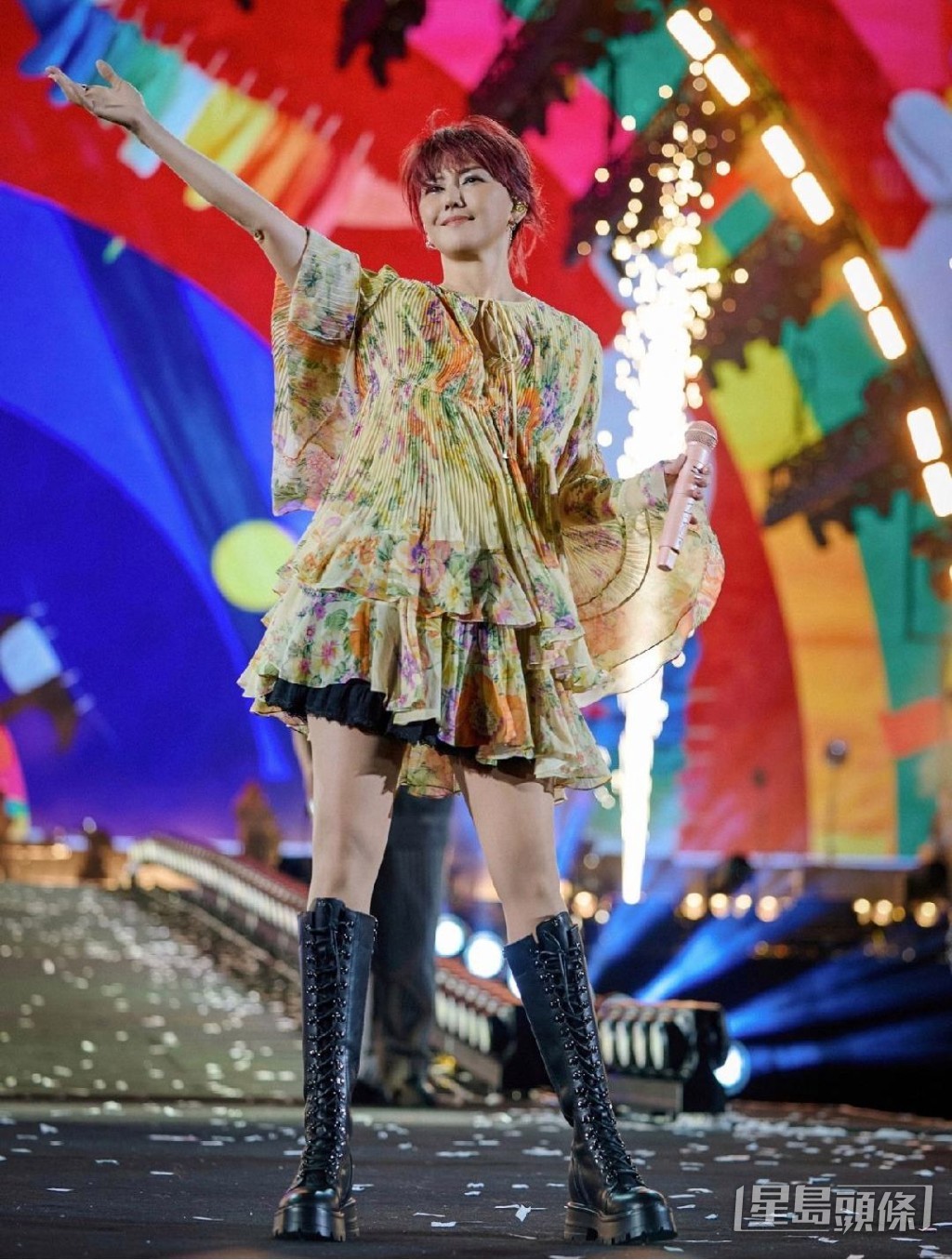 燕姿重慶演出。