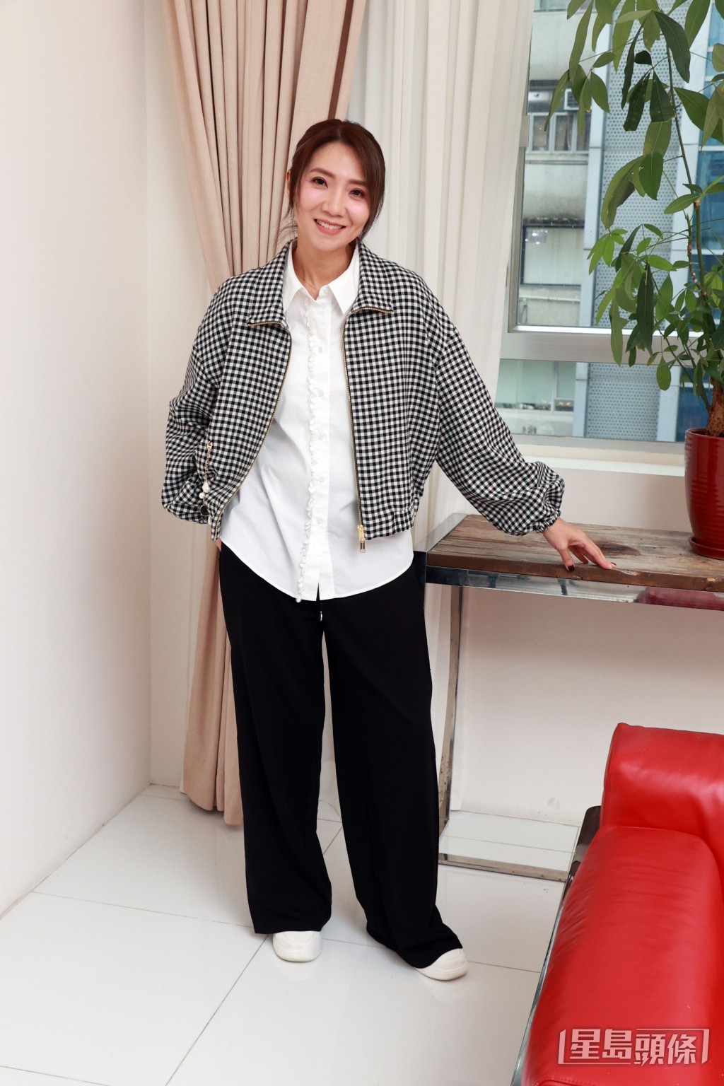 不過當年婉婉卻被前輩直踩「戲太淡唔啱囉。」