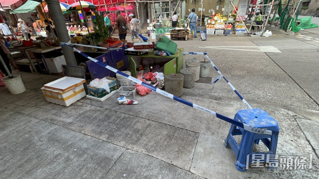 現場為奶路臣街一個生果檔。楊偉亨攝