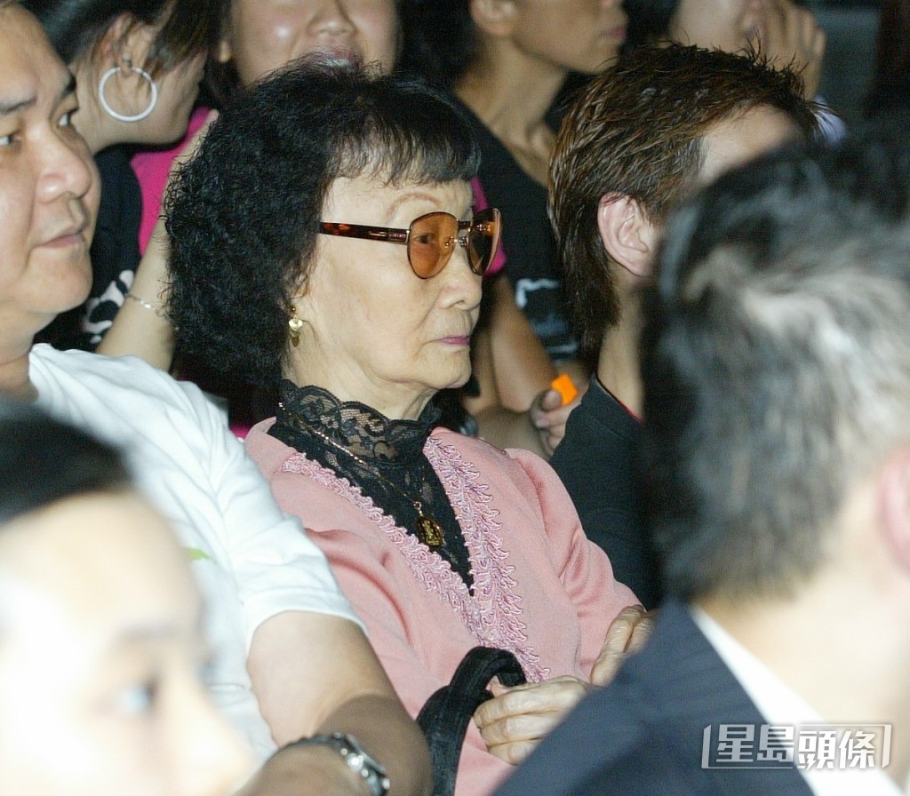 吳麗珠憶述當時沒有太驚慌，更想徒手為許媽媽「執返隻腳」。