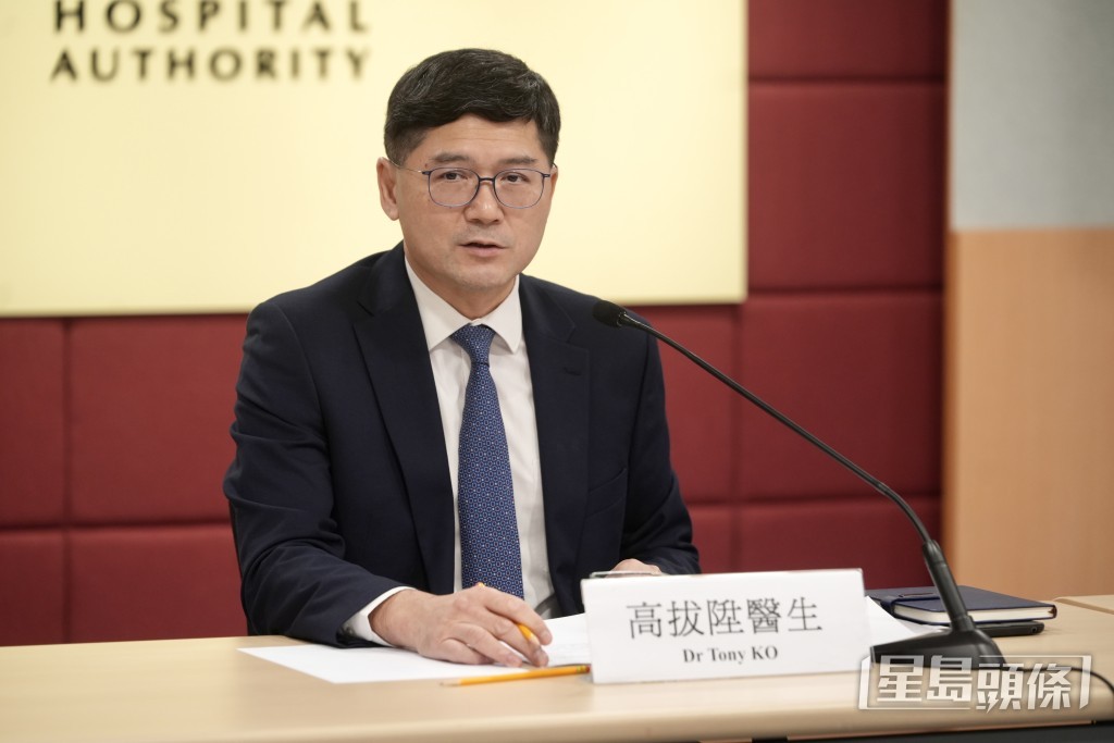 醫管局行政總裁高拔陞於今年初已表明不尋求續任，其任期將在7月底屆滿。資料圖片