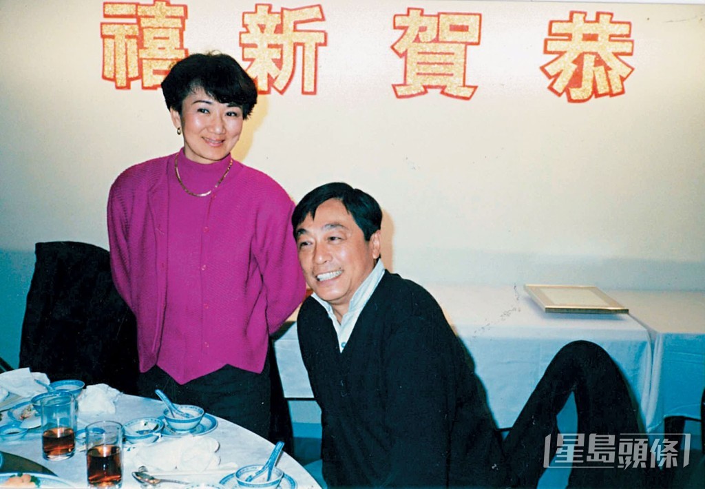 曾江在1994年與焦姣再婚。 曾江在1994年與焦姣再婚。
