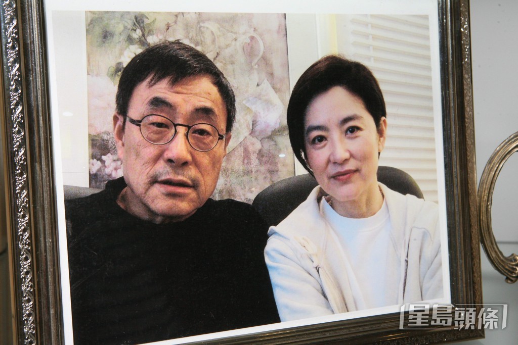 刘家昌的家中亦放有与林青霞的合照。