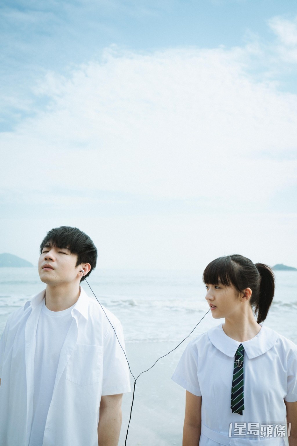 陳卓賢、許恩怡主演《久別重逢》是「聖誕票房十大」中5部港片的第3位。 陳卓賢、許恩怡主演《久別重逢》是「聖誕票房十大」中5部港片的第3位。