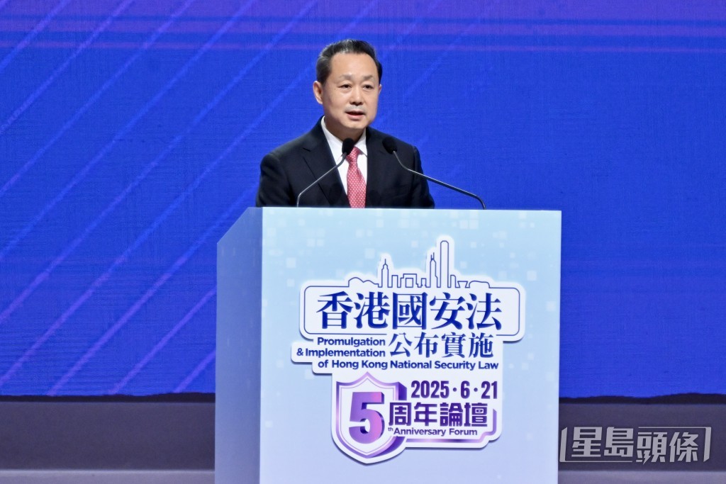 董經緯表示,《香港國安法》推動香港實現由亂到治的重大轉折。劉駿軒攝 董經緯表示,《香港國安法》推動香港實現由亂到治的重大轉折。劉駿軒攝
