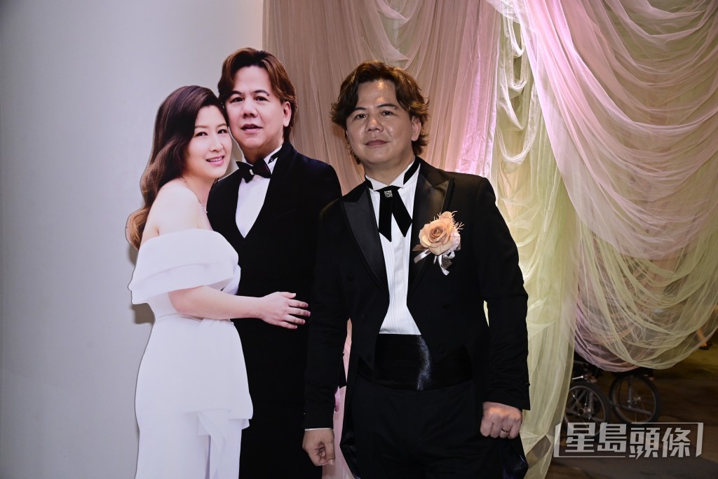 伍仲衡與PR女友結婚。 伍仲衡與PR女友結婚。