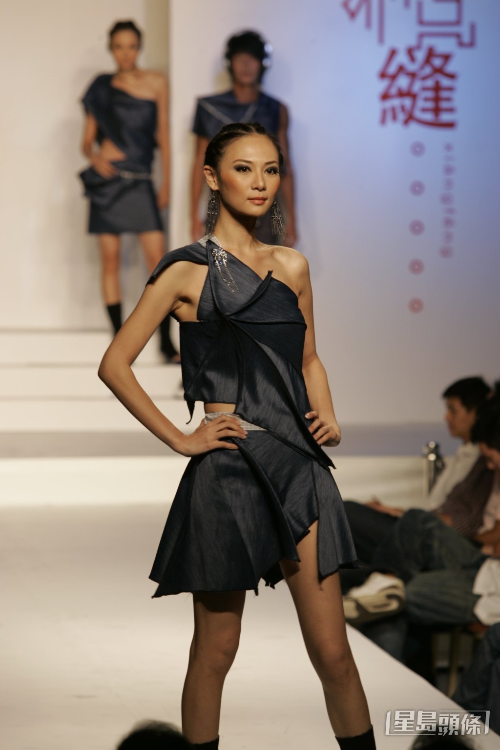周倩圯2000年代活跃于香港时尚圈。