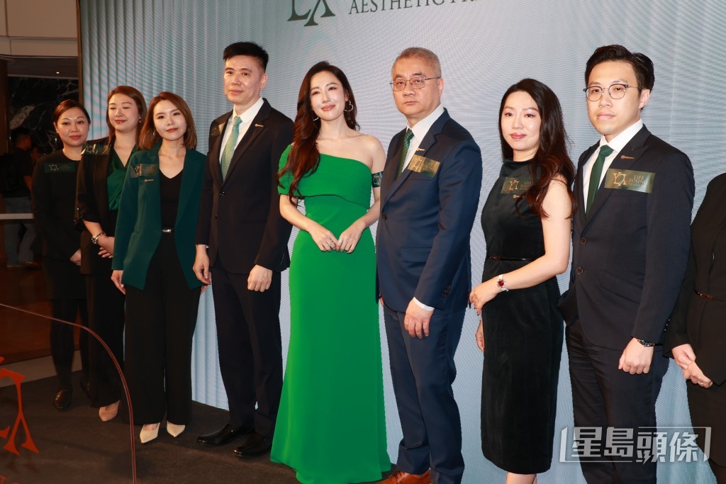 李施嬅今日出席美容公司全新代言人發佈會。