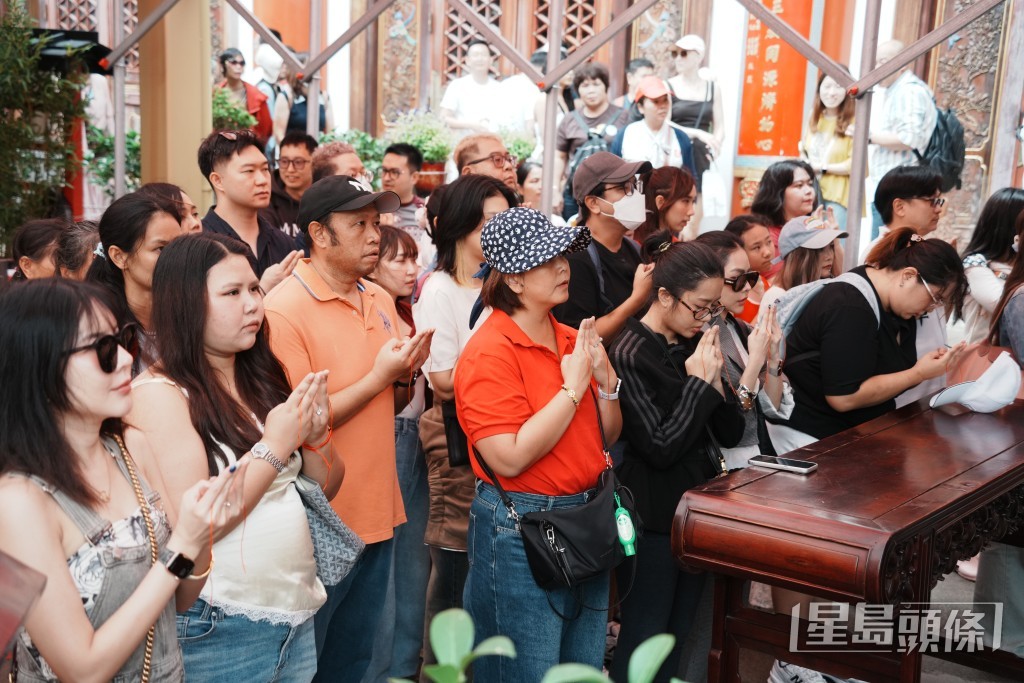 嗇色園、國際佛光會香港協會首度合辦「慶祝佛誕浴佛」活動。 嗇色園、國際佛光會香港協會首度合辦「慶祝佛誕浴佛」活動。
