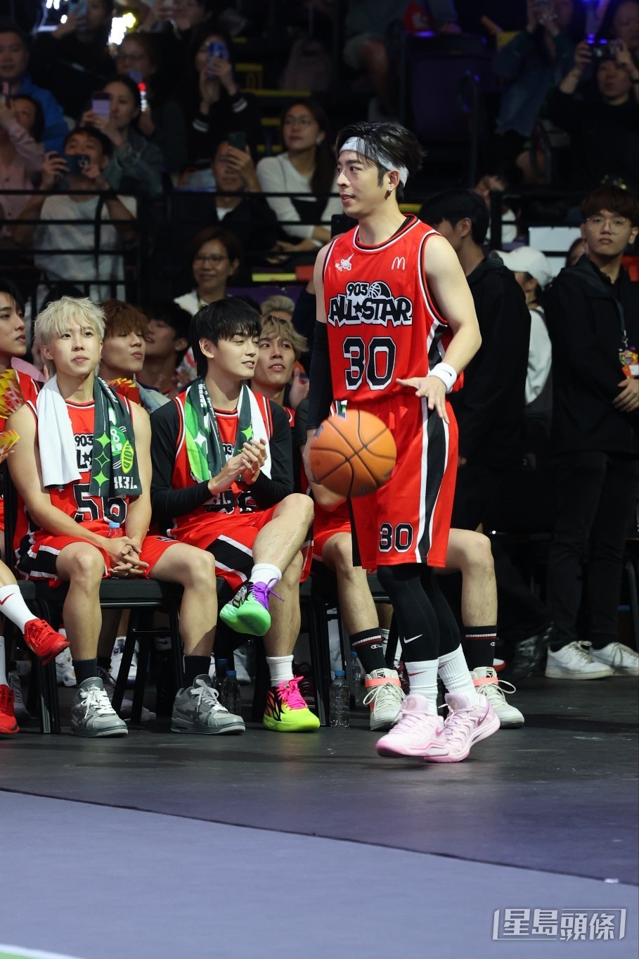 Edan表現突出,勁射3分波。 Edan表現突出,勁射3分波。