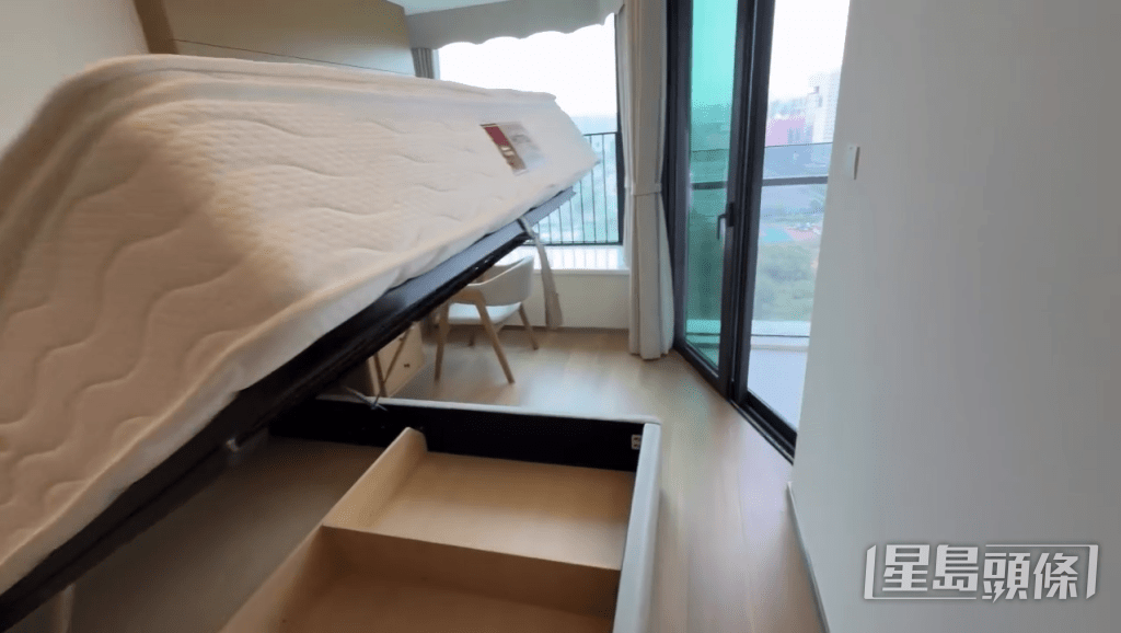 樓主租住的單位(帖文影片截圖) 樓主租住的單位(帖文影片截圖)