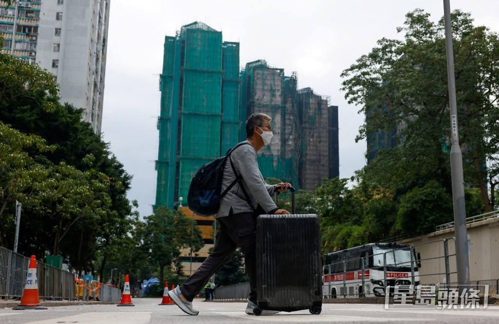 政府正全力在各方面支援宏福苑的居民。資料圖片