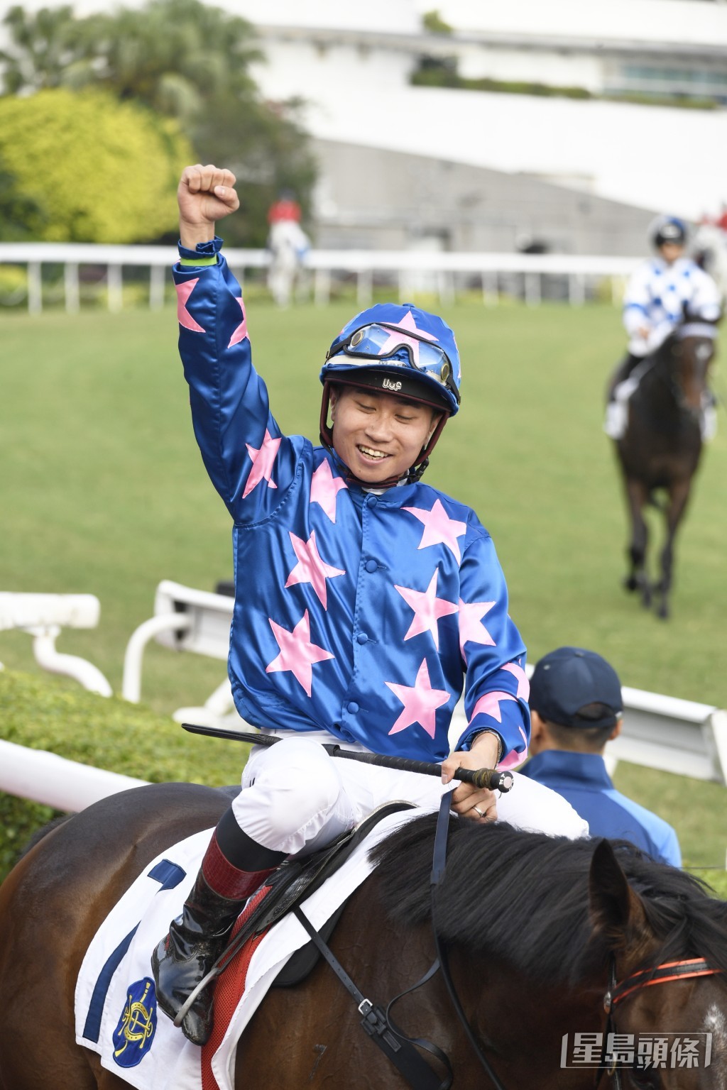 「天將龍駒」近五日操練全部由巫顯東一手包辦。