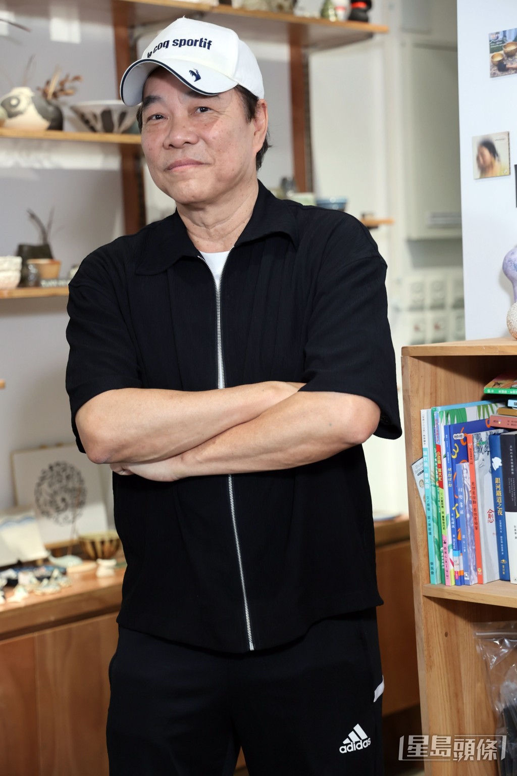 區瑞明則擁有豐富唱片及演唱會幕後製作經驗。