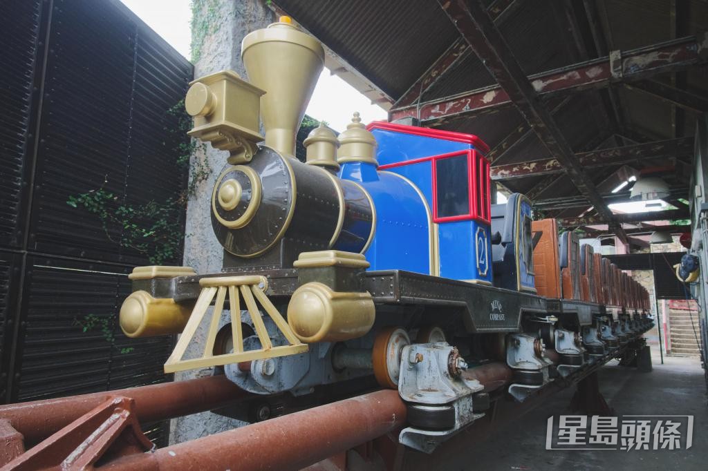 海洋公園內已停用的越礦飛車。 受訪者提供 海洋公園內已停用的越礦飛車。 受訪者提供