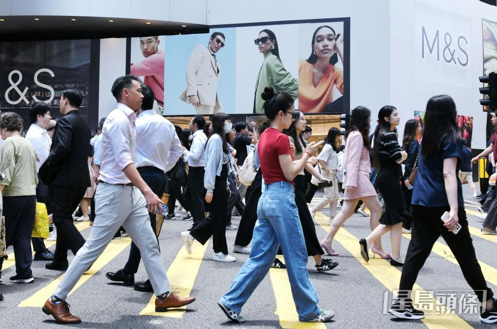 2024年，15歲或以上從未結婚的人口（不包括外籍家庭傭工）約有186.6萬人。