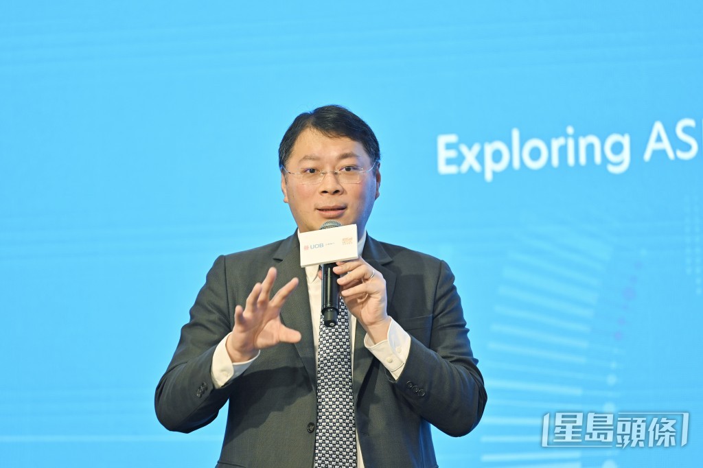 貿發局研究副總監陳永健表示,東盟地區中看好馬來西亞市場,因其消費市場規模較大,適合大灣區企業的需求。 貿發局研究副總監陳永健表示,東盟地區中看好馬來西亞市場,因其消費市場規模較大,適合大灣區企業的需求。
