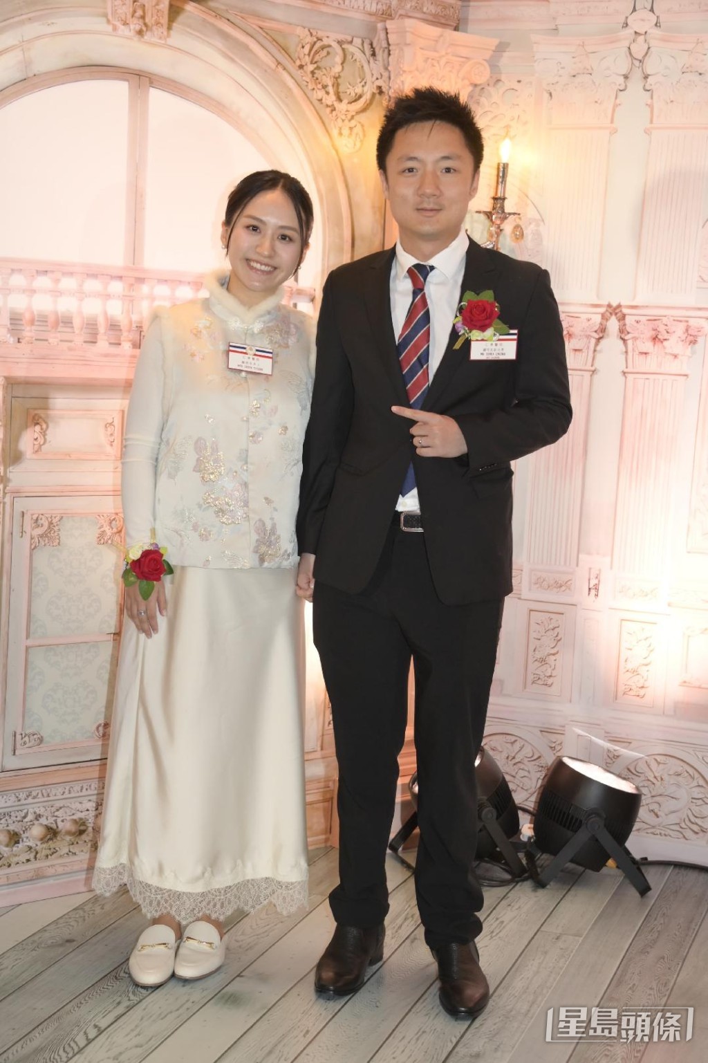 鍾培生與莊雅婷上月結婚後首次以夫婦身份出席公開活動。