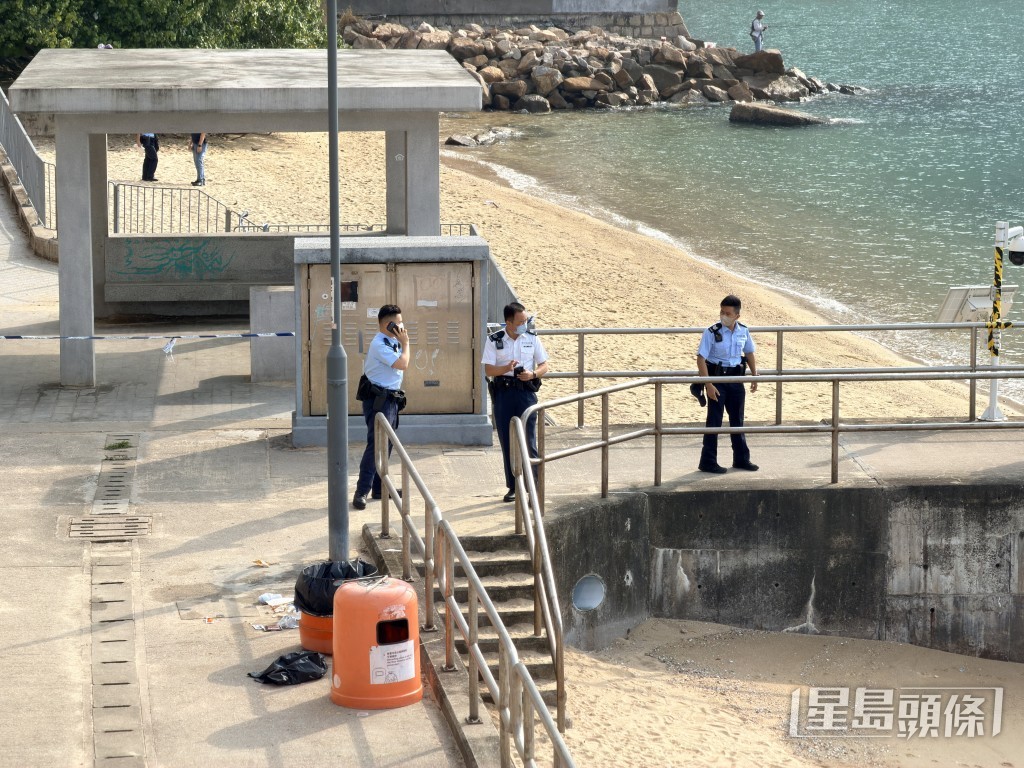 警員到場調查。梁國峰攝 警員到場調查。梁國峰攝