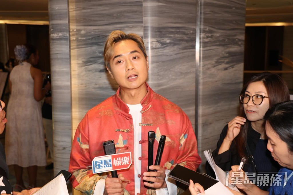 鄭俊弘唔擔心兩公婆長期分開會婚變。