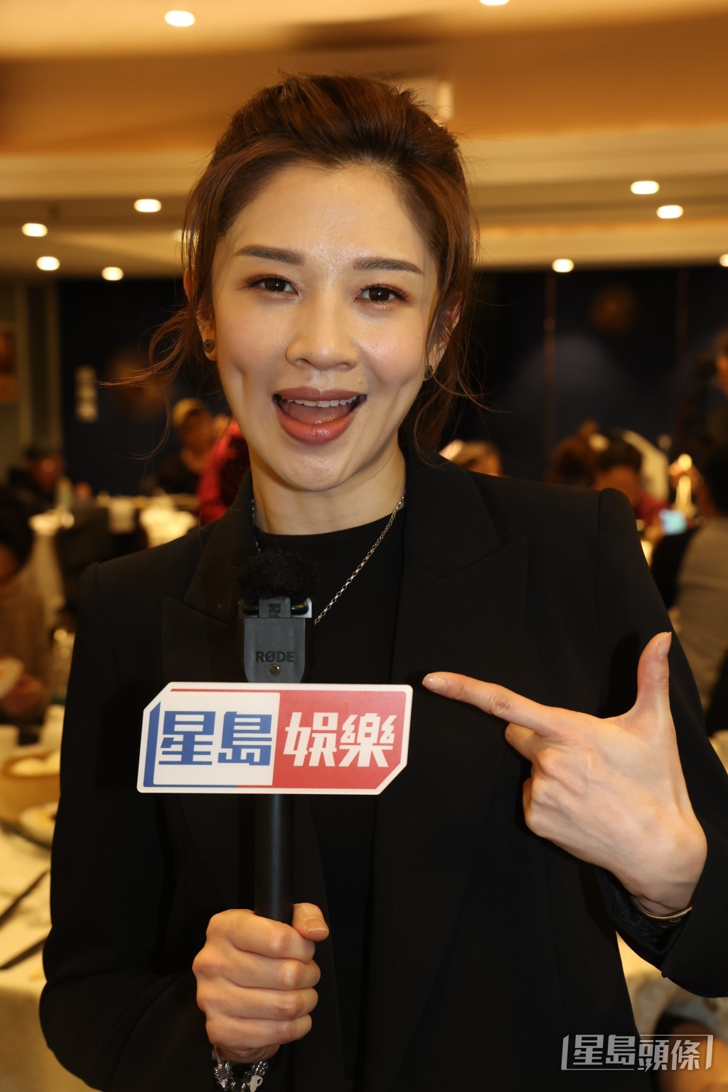 麥美恩最多收過一位幕後老闆派出的500元利是，而她每年都會封四位數利是給工作人員，慰勞他們。