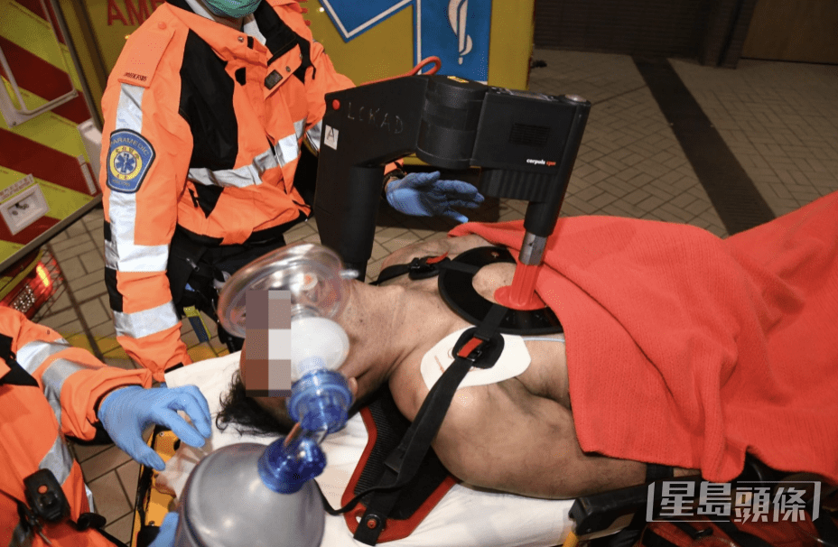 四名傷者中,其中一名陷入昏迷的40至50歲男子。黎志偉攝 四名傷者中,其中一名陷入昏迷的40至50歲男子。黎志偉攝