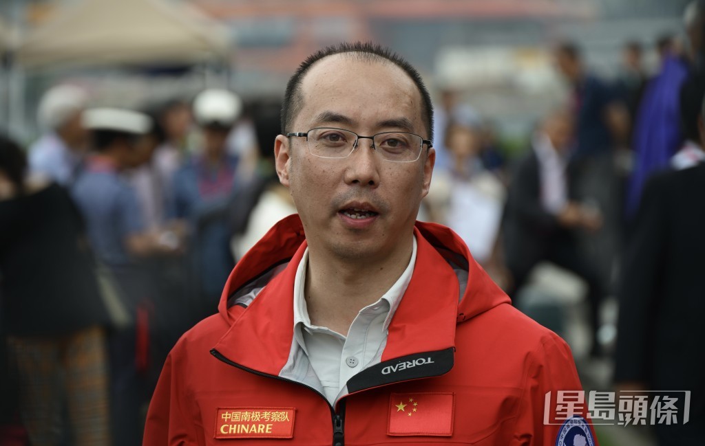 另一副領隊魏福海表示，「雪龍2」是國家自主建造的第一艘破冰船和科考船，能破1.5米厚的冰，較「雪龍號」破冰能力更強。蘇正謙攝
