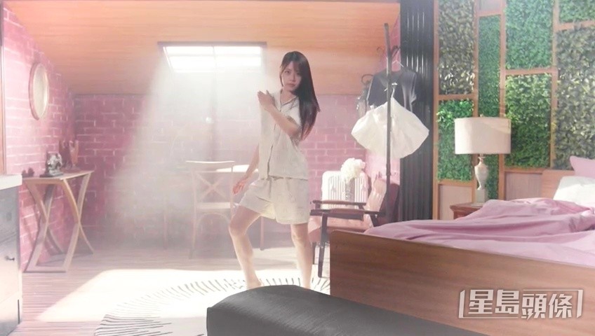 家居睡衣Look吸睛。 家居睡衣Look吸睛。