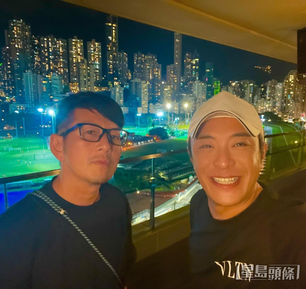 梁思浩在圈中有不少老友。