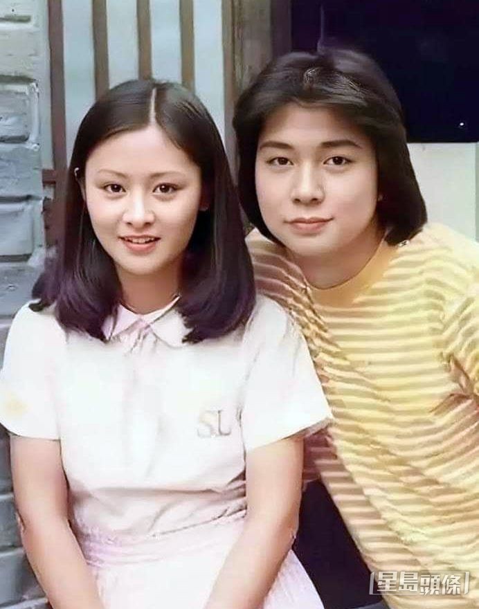 蔡楓華以前有「紅唇王子」封號,1981年跟莊靜宜合演劇集《IQ成熟時》好靚仔。 蔡楓華以前有「紅唇王子」封號,1981年跟莊靜宜合演劇集《IQ成熟時》好靚仔。