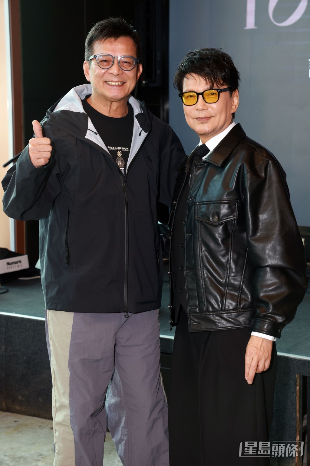 黃日華出席賈思樂演唱會記招。