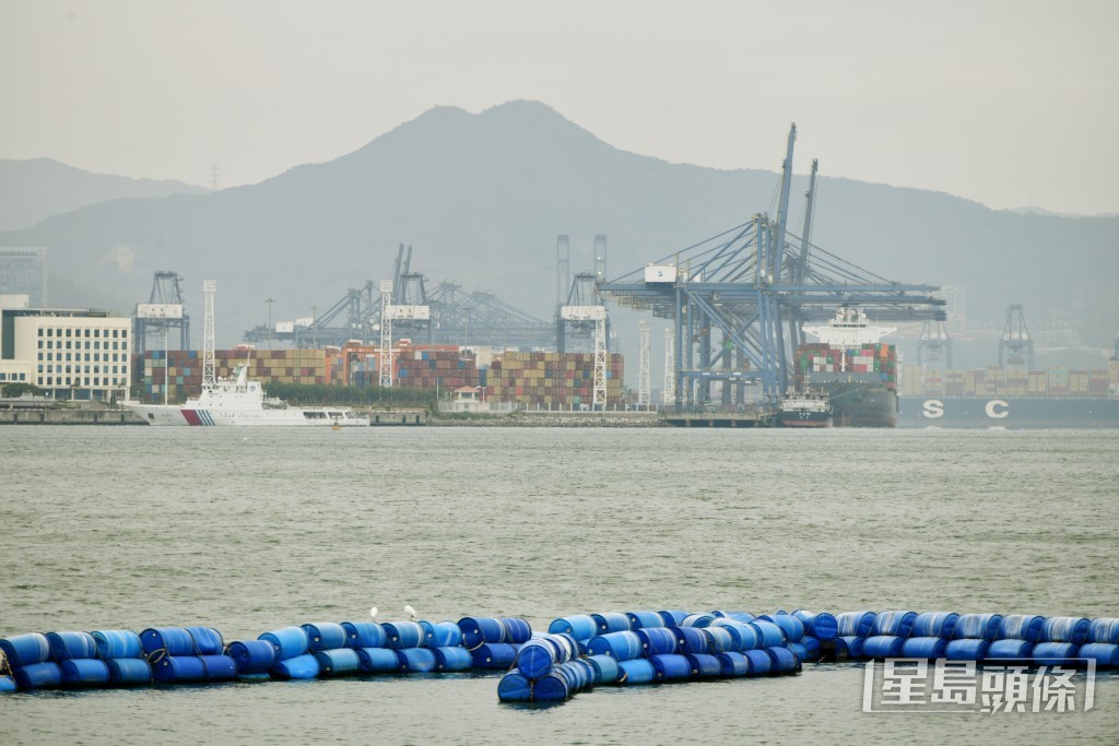 沙頭角海。 沙頭角海。