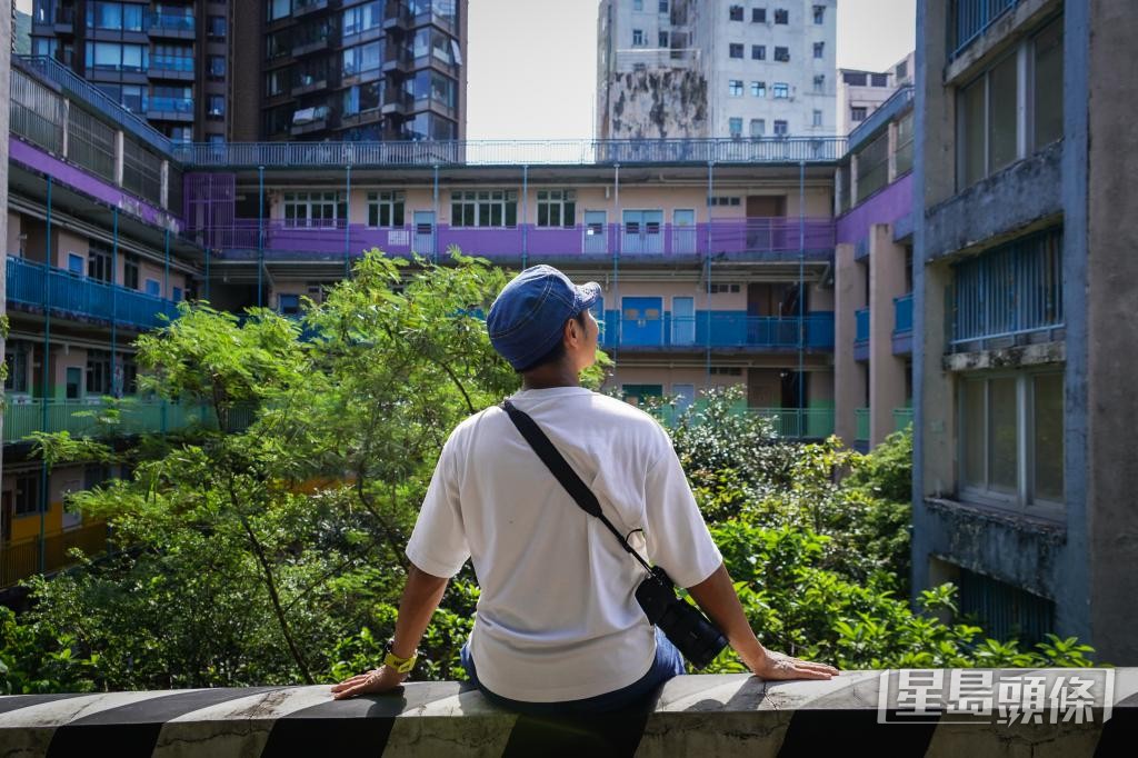 Jo希望透過廢墟攝影,引發社會重新思考香港城市發展的方向。 Jo希望透過廢墟攝影,引發社會重新思考香港城市發展的方向。