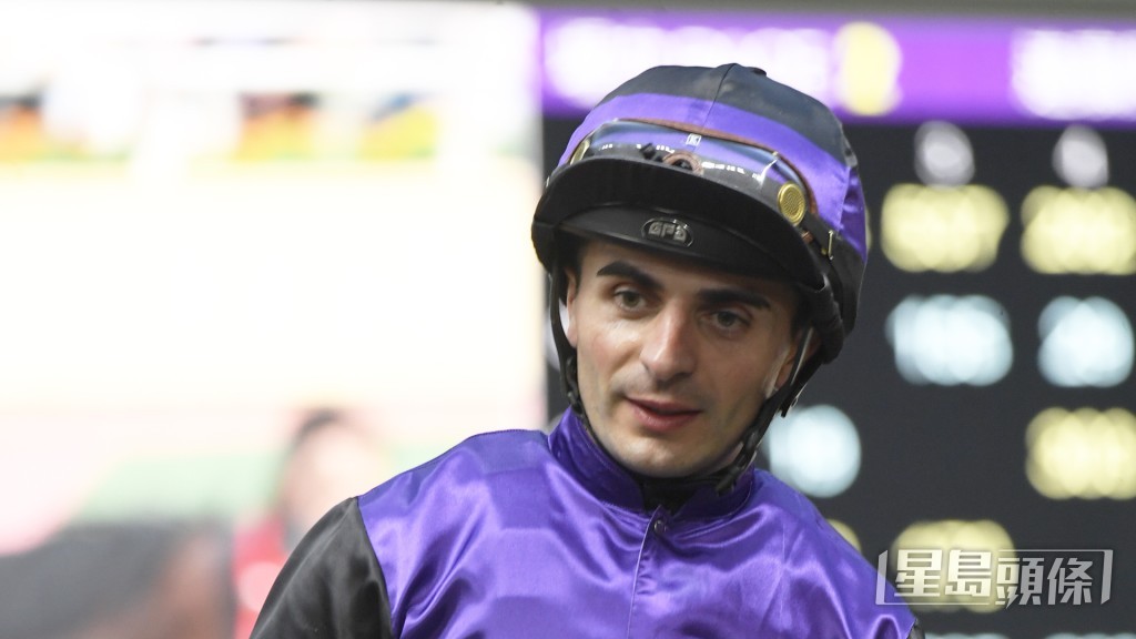 艾兆禮上周一已替「閃電小子」彈草閘，到了昨朝試跑再操多課。