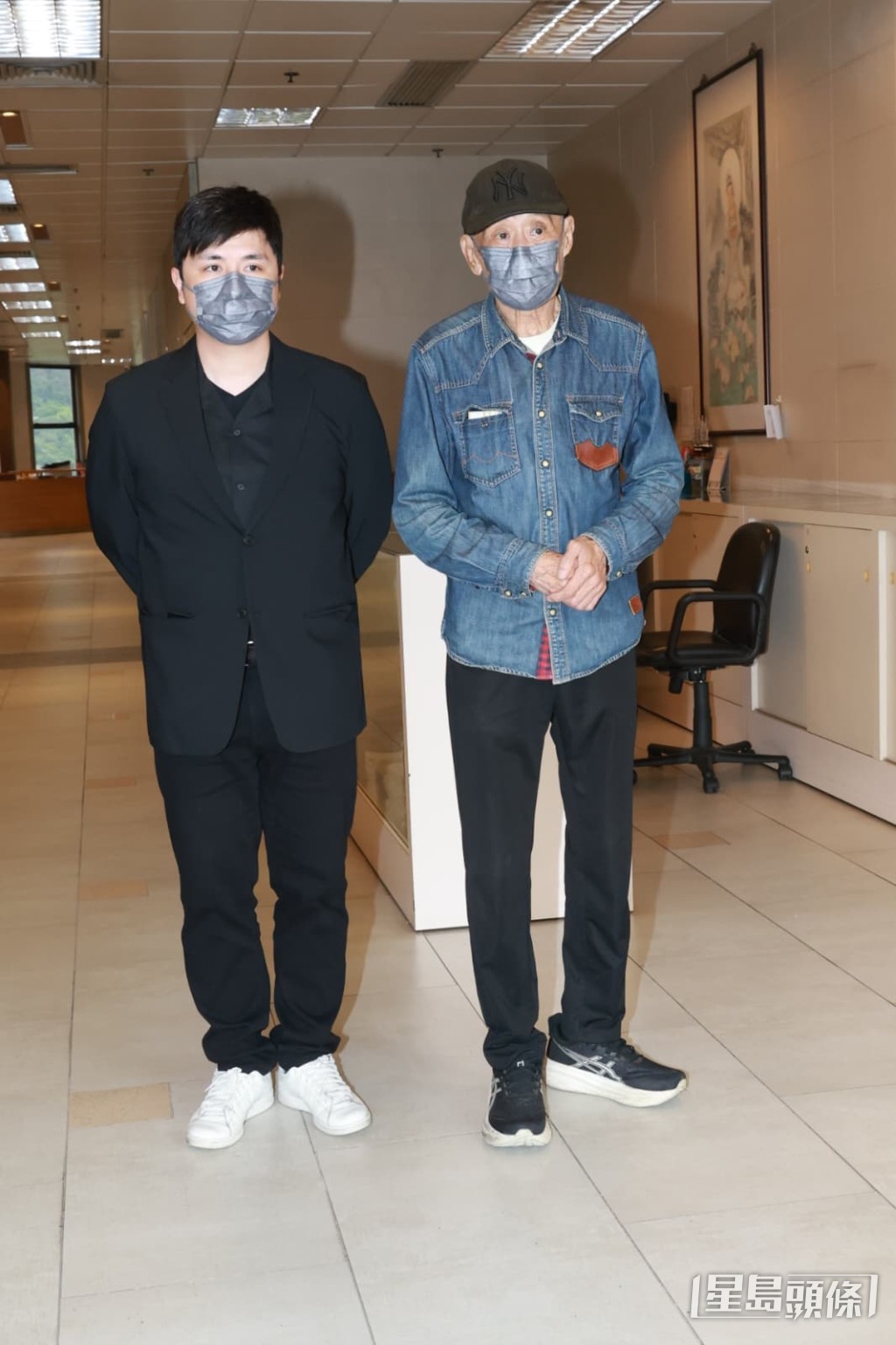 李家鼎對上一次現身是在一個月前施明喪禮。