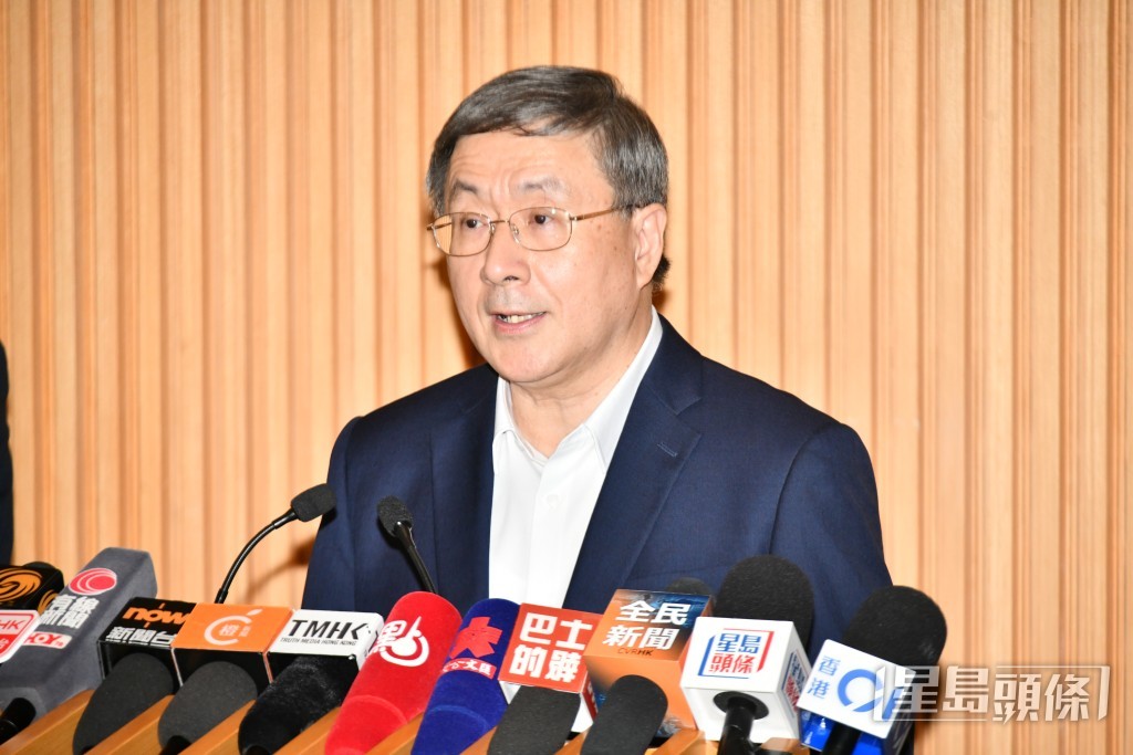 政務司副司長卓永興。 政務司副司長卓永興。