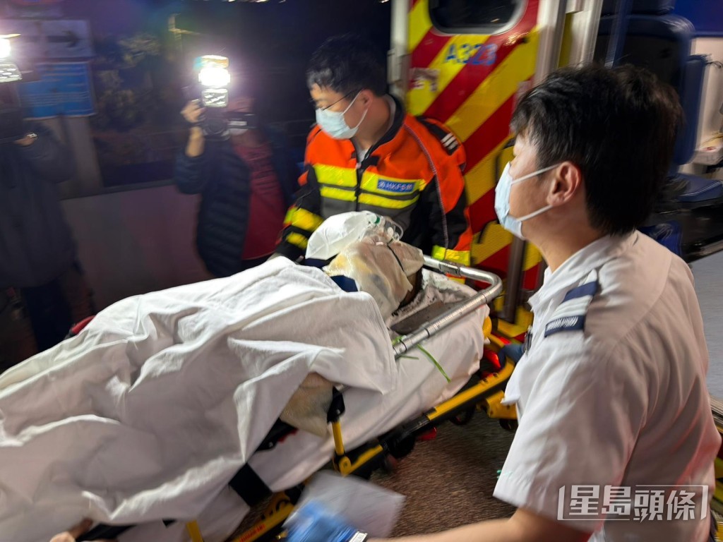 男子燒傷送院。曾志恆攝